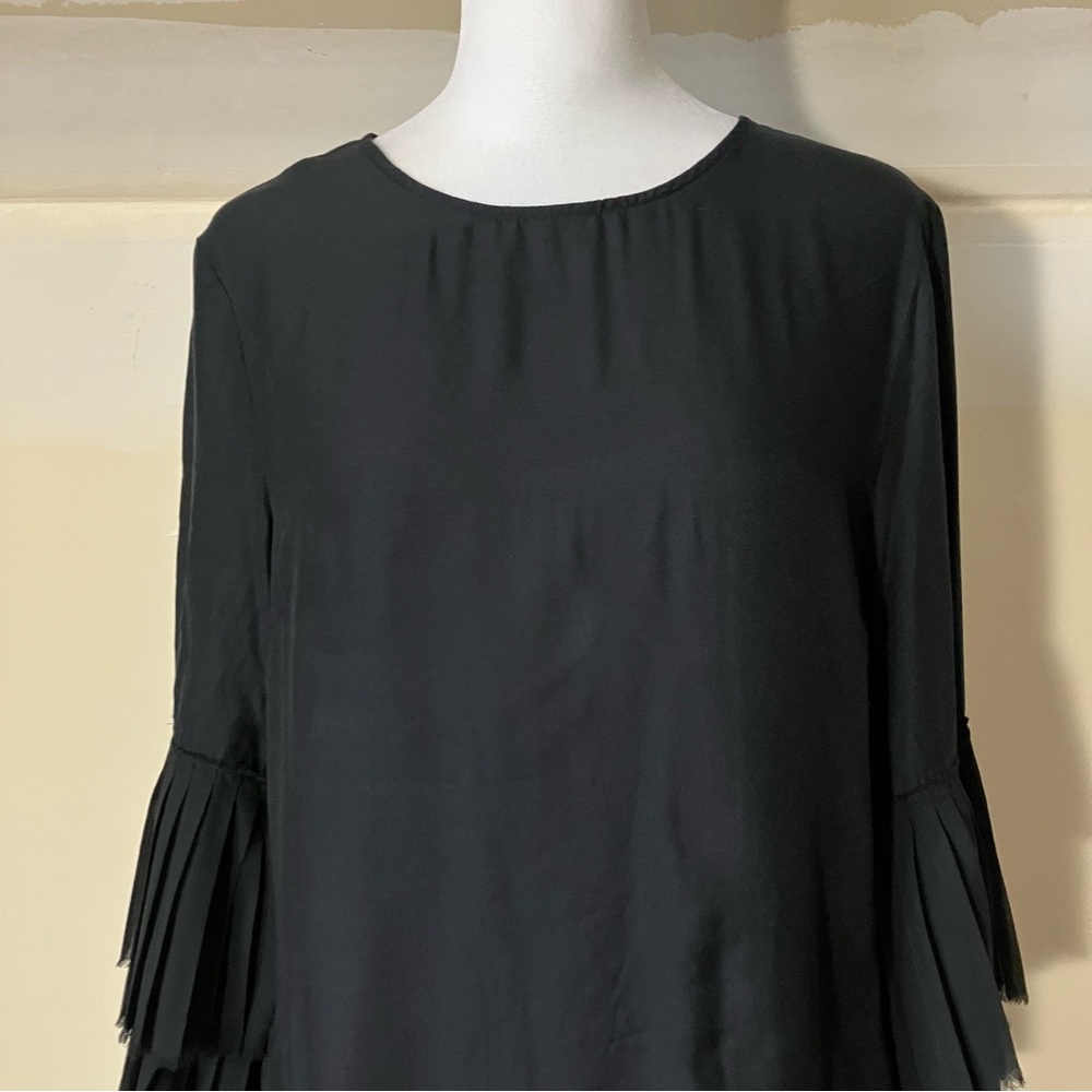 J. McLaughlin Black 3/4 Layered Ruffle Sleeves Silk Blend Blouse size Small - Picture 9 of 9